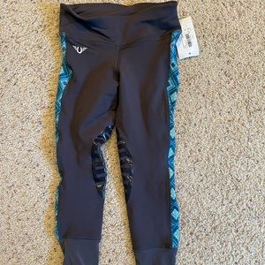 Artemis equicool riding tights size childrens medium